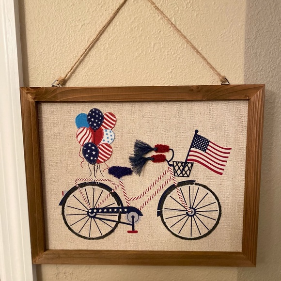 July 4th Patriotic Bicycle Wall Sign, Bicycle Kitchen Towels & Bicycle Napkins - Picture 4 of 13